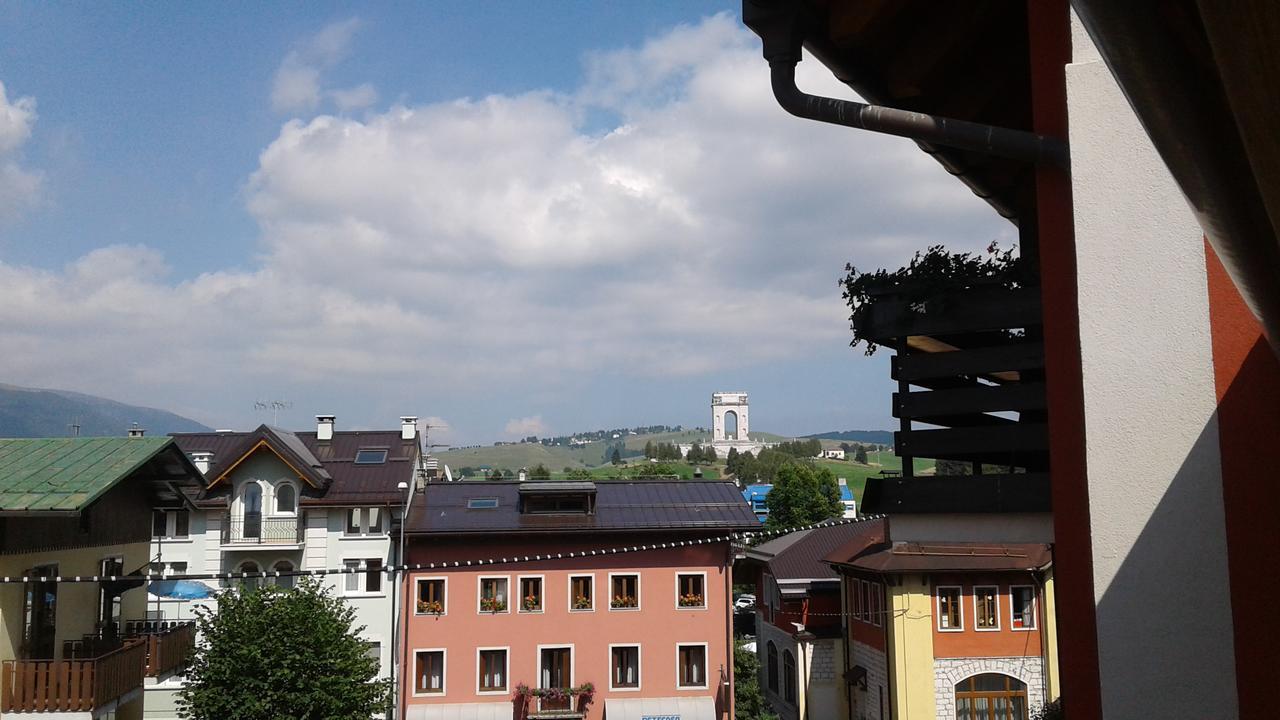 La * Asiago